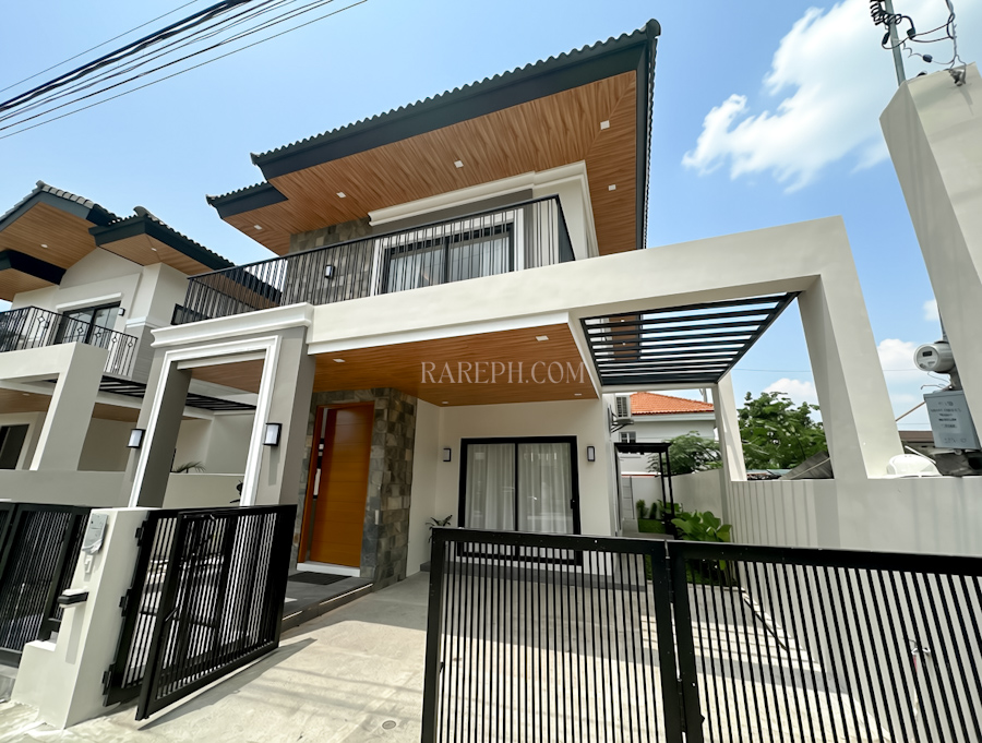 Nuvali Homes: Modern Properties for a ₱25M+ Budget south forbes villas brand new house for sale frontage
