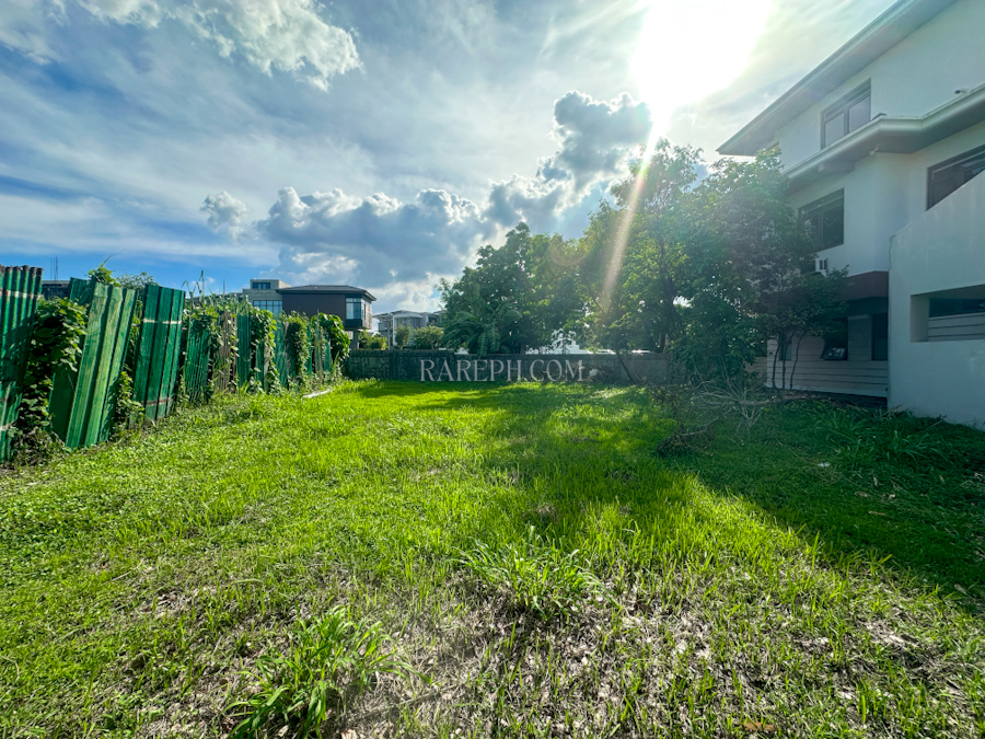 tokyo mansions vacant lot 300 sqm square lot 2