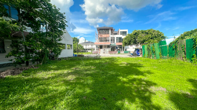 Single Category tokyo mansions vacant lot 300 sqm square lot back