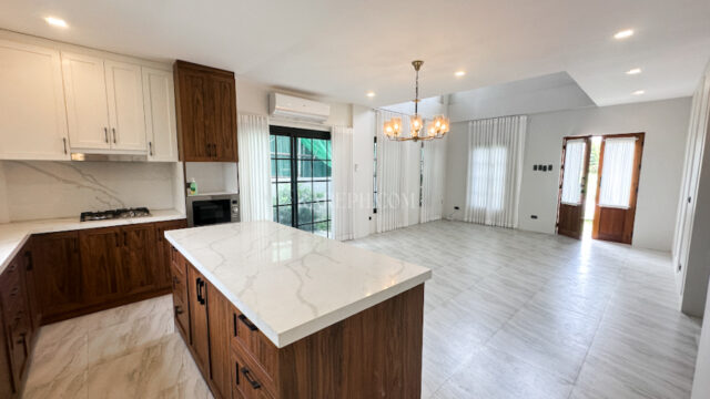 chateaux de paris house for sale kitchen open plan