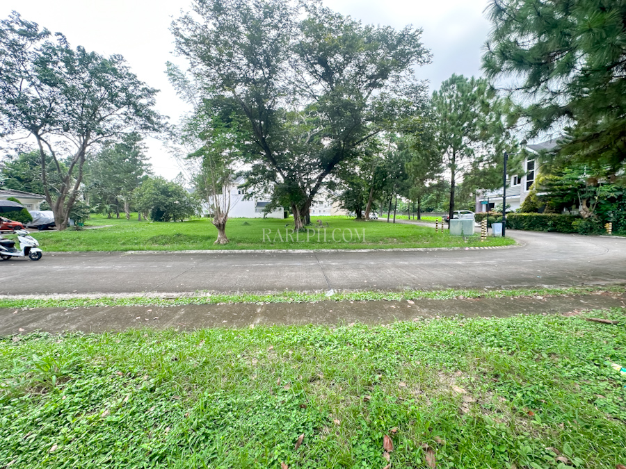 georgia club lot for sale facing west