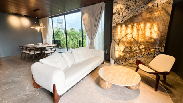 the sonoma house 3 bedroom for sale living room