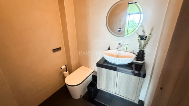 the sonoma house 3 bedroom for sale powder room
