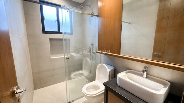 treveia nuvali house for sale ensuite bathroom 2