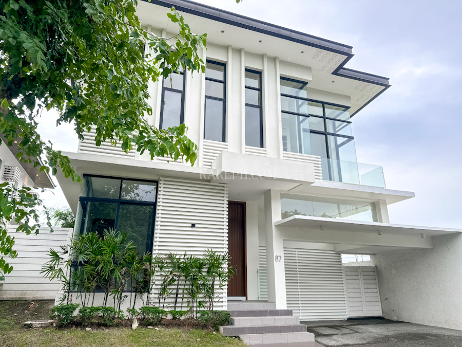 treveia nuvali house for sale exterior