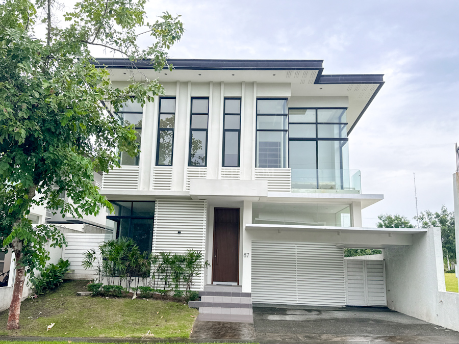 Live in Laguna: 7 Beautiful Upscale Homes Near Metro Manila treveia nuvali house for sale facade