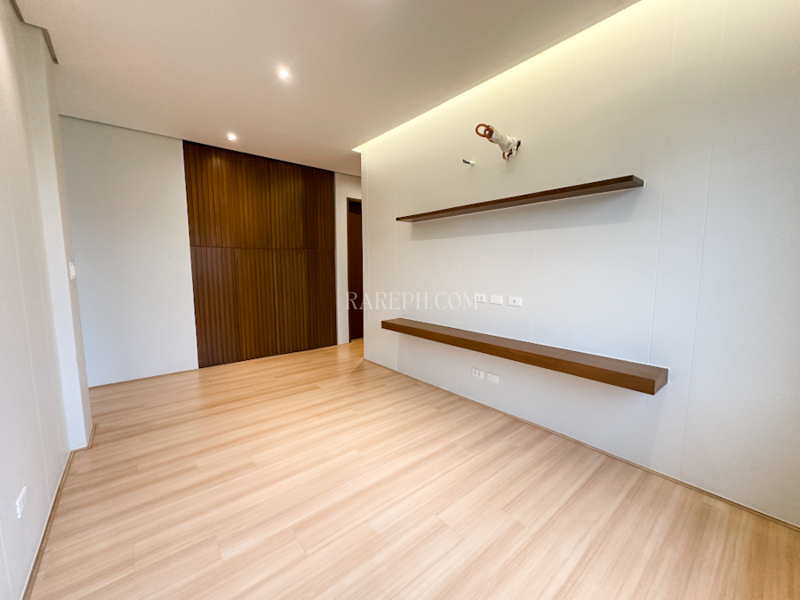 treveia nuvali house for sale family area