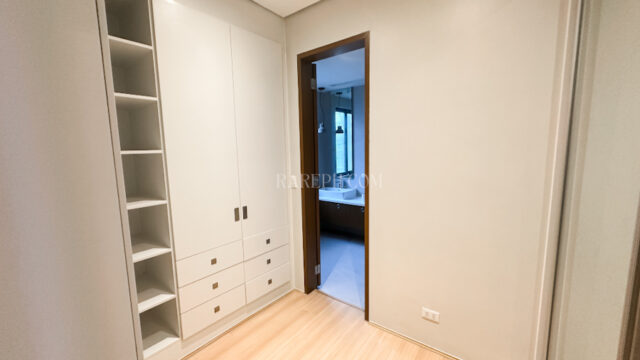 treveia nuvali house for sale walkin closet