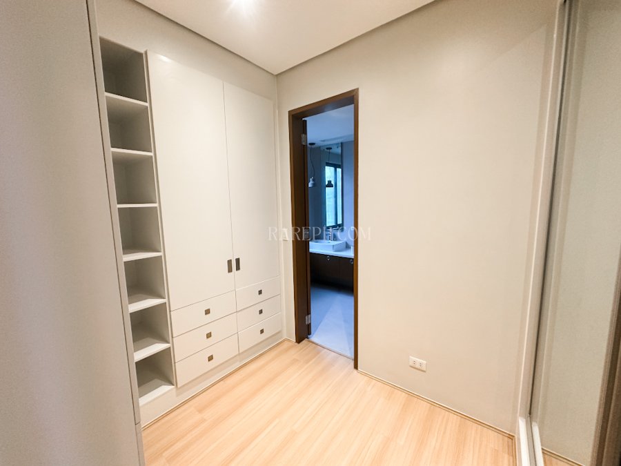 treveia nuvali house for sale walkin closet