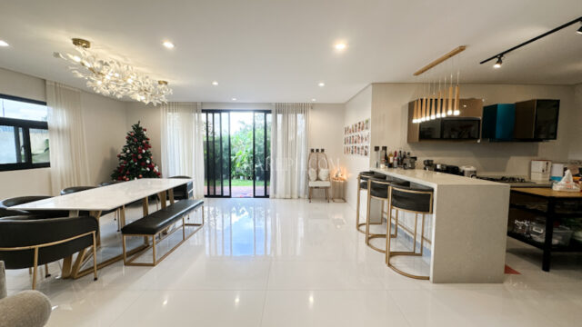 venare 4 bedroom house for sale dining and kitchen