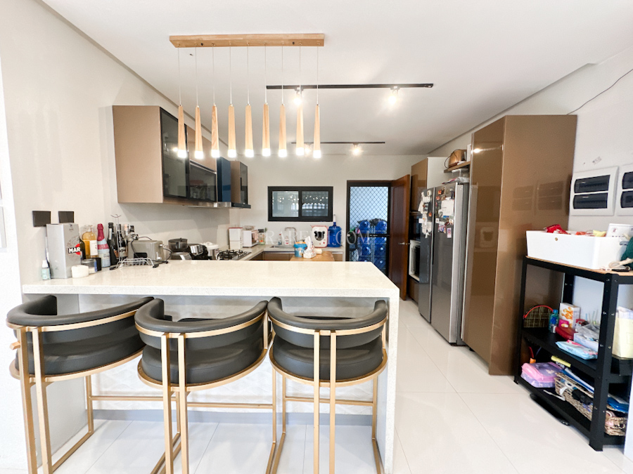 venare 4 bedroom house for sale kitchen