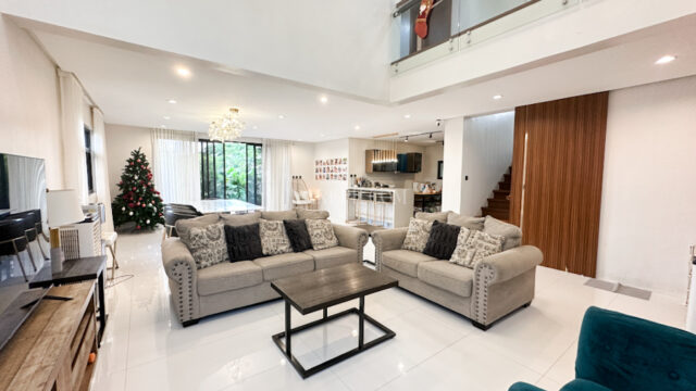 venare 4 bedroom house for sale living area