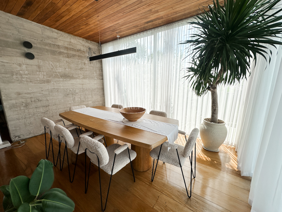venare nuvali laguna corner house for sale dining area