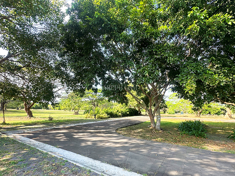 luscara nuvali lot for sale beside park lot courtyard 3