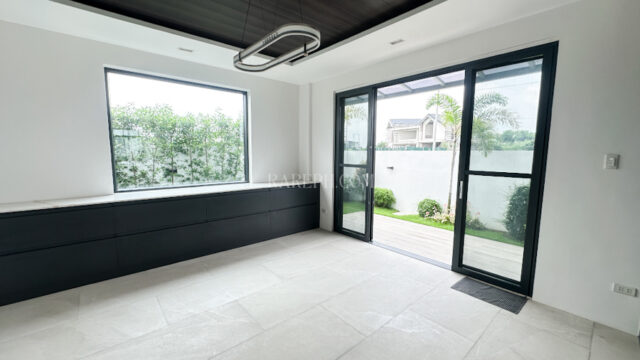 mondia nuvali 5 bedroom brand new house for sale dining area
