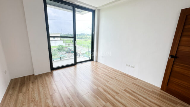 mondia nuvali 5 bedroom brand new house for sale master bedroom