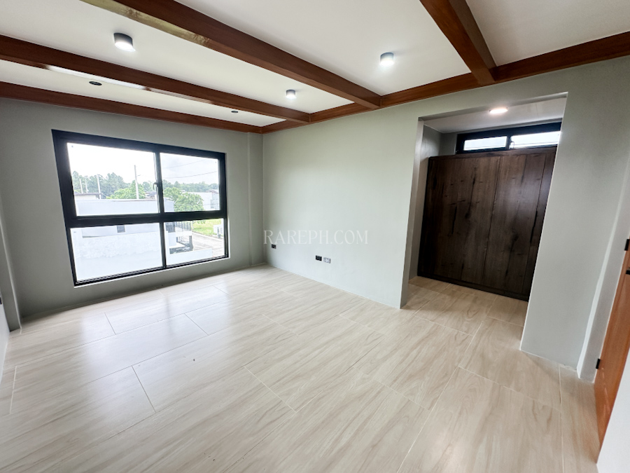 the sonoma sta. rosa laguna 4 bedroom attic