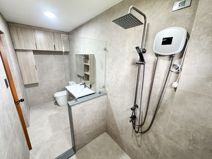 the sonoma sta. rosa laguna 4 bedroom bathroom 2