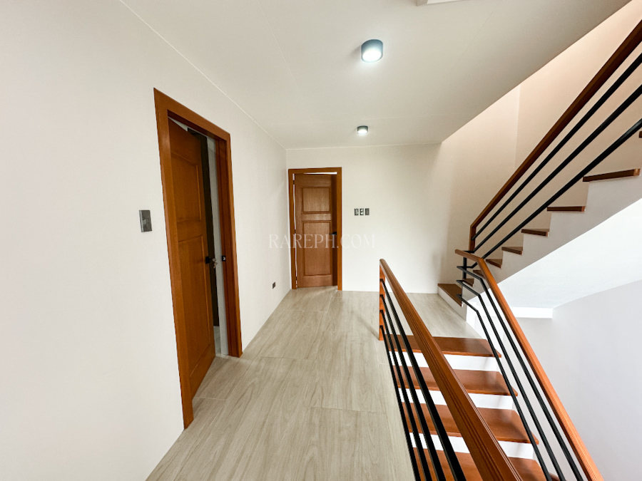the sonoma sta. rosa laguna 4 bedroom second floor